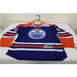 EDMONTON OILERS JERSEY SIGNED BY NAIL YAKUPOV SIZE XL