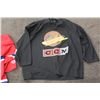Image 2 : LOT OF 3 HOCKEY JERSEYS- CANUCKS, CANADIENS AND PENGUINS
