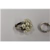 Image 2 : ONE LADIES STERLING SILVER WHITE FRESH WATER CULTURED PEARL DRESS RING. ONE LADIES PLATINUM