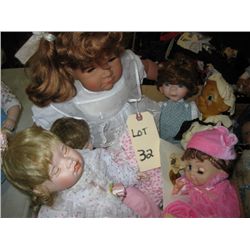 Box Lot Misc Vintage Dolls.