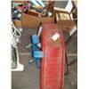 Image 1 : Pair of red car ramps, and pair of stands.