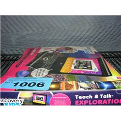 One discovery kids teach and talk exploration