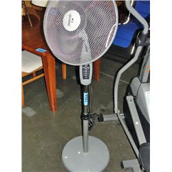 Windchaser pedastol oscillating floor room fan