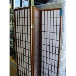 3 panel room divider/ dressing screen