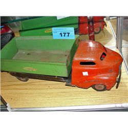 Vintage wyandotte tin toy dump truck circa 1930