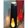 Image 1 : Midcentury modern ceramic base table lamp