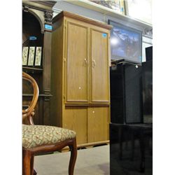 Large approx 7F tall oak finished bedroom armoire