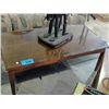 Image 1 : 3pc coffee table set; coffee table with 2 end