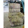 Image 3 : 3pc lazy boy sofa and chair set; reclining sofa