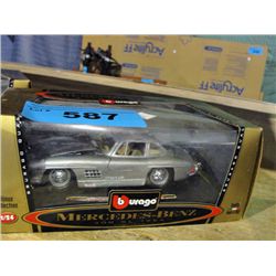 Diecast metal mercedes benz collectors car