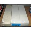 Image 1 : 3 white boxes of assorted sports collectors