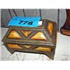 Image 1 : Trinket/ keepsake box