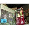 Image 1 : 2 sets of solar powered landscape lights