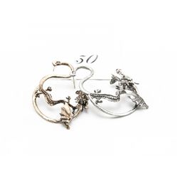 2x Ladies Dragon Cuff Earrings