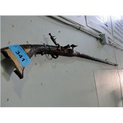 Rustic black powder long barrel gun replica