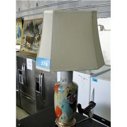 Ceramic base with floral pattern table lamp