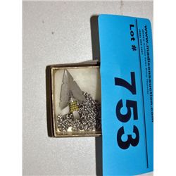 Silver chain with indian arrow head pendant