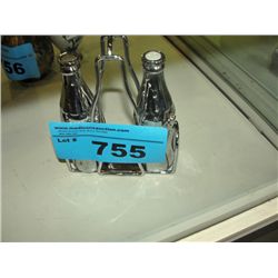 Coca cola collectable salt and pepper shaker set