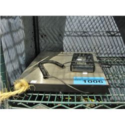 Shipping platform scale