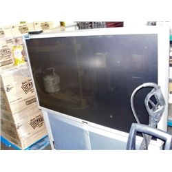 Sony bigscreen TV with remote - good working