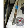 Image 1 : Vintage 3pc split cane fly rod with reel