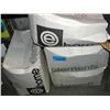 Image 1 : 4 boxes of new assorted table clothes