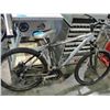 Image 1 : Trek 4 series 27 speed mountain bike with disc