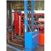 Image 1 : Blue giant electric pallet lift