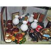 Image 1 : Shelf lot of collectables and household items