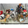 Image 1 : Shelf lot of misc collectables and household items