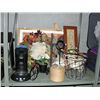 Image 1 : Shelf lot of assorted decorative household items