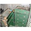 Image 1 : Steamer wardrobe tank