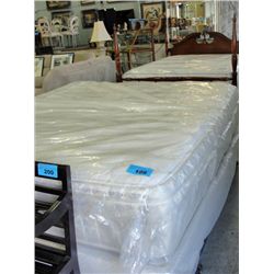 King size mattress and boxspring set