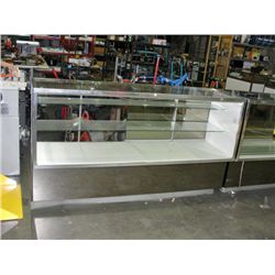 Commercial store showcase
