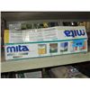 Image 1 : Miter box and saw set