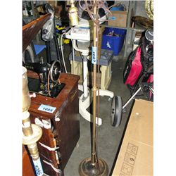 Vintage bridge lamp