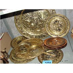Shelf lot of assorted brass and copper decorative