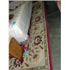 Image 1 : Multi colored burgandy area rug