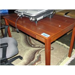 Single drawer writing desk