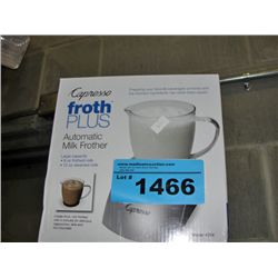Automatic milk frother