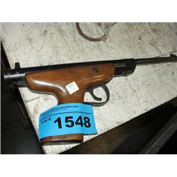 Pellet pistol