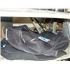 Image 1 : 2 neoprene wet suits