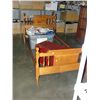 Image 1 : Solid maple single size bed; headboard footboard