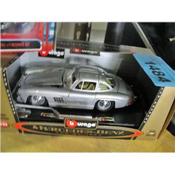 Diecast metal collectors car - mercedes bens