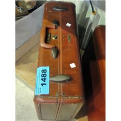 Vintage samsonite suitcase