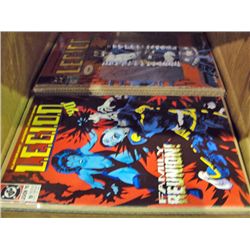 One box of collectors comics