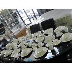 Royal albert england bone china dinnerware set