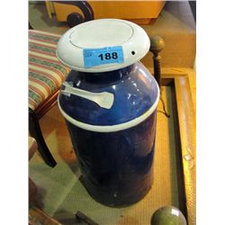Vintage crystal dairy blue and white lidded cream