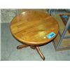 Image 1 : Solid oak single pedastol round side table