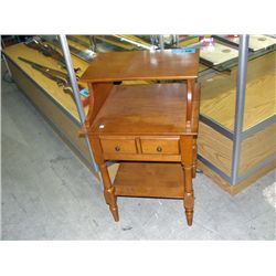 Maple single drawer bedroom side table